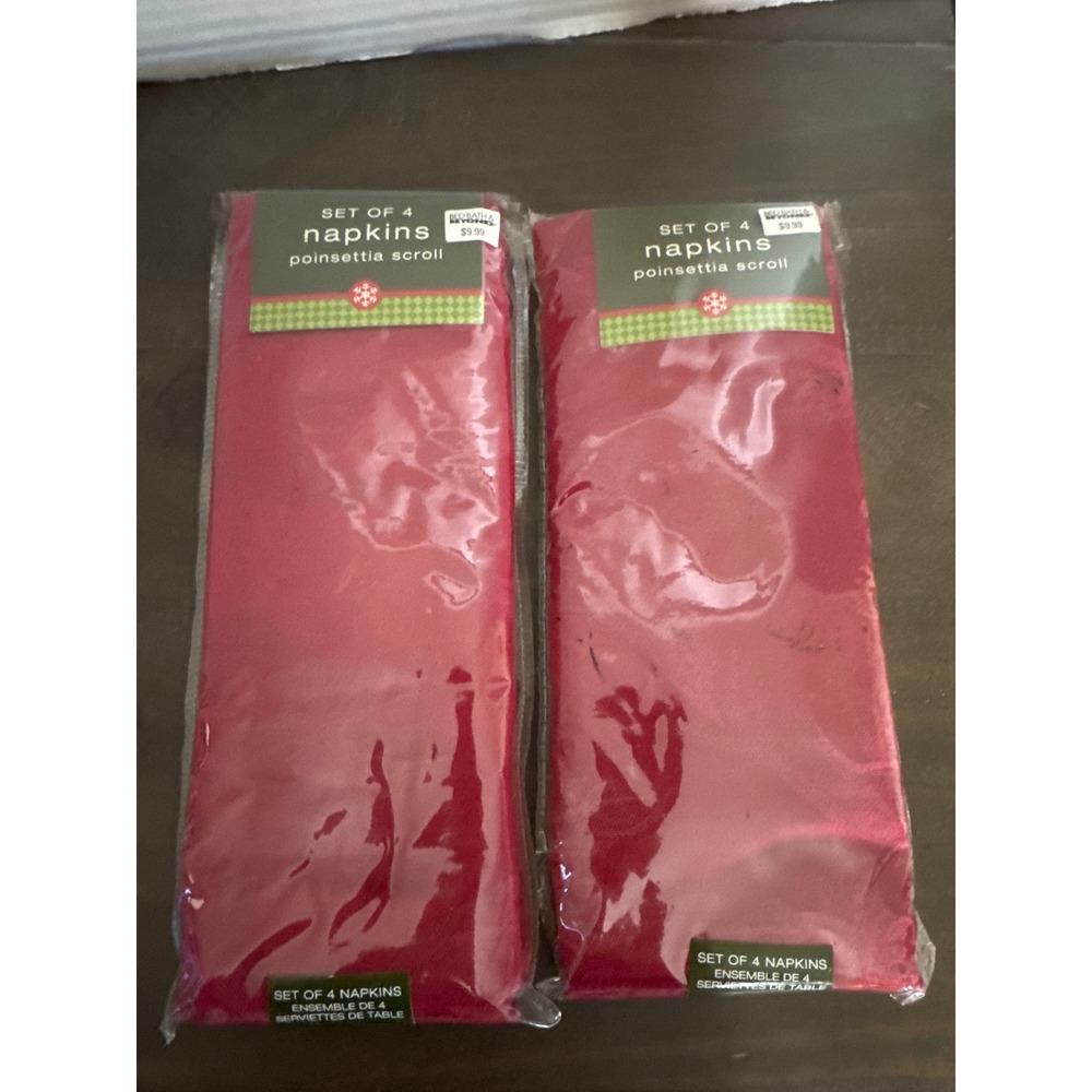 Bed Bath & Beyond Poinsettia Scroll Napkins Ruby Red Set of 8 Christmas Holiday